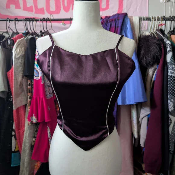 Chic Satin Corset Top with White Trim - Picture 1 of 4